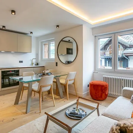 Centre - Renovated Appartement *